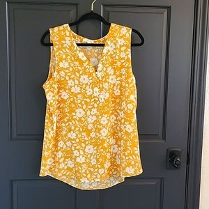 Maurices Sleevless High-Low Shirt